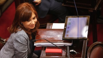 Claudio Bonadio é o juiz argentino encarregado por investigações contra Cristina Kirchner. Foto: AP Photo/Natacha Pisarenko