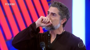 Marcos Mion chora ao ouvir fala deJonathan Azevedo sobre seu filho Romeo. Foto: Reprodução / Globo