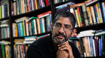 O escritor Jeferson Tenório, autor do livro 'O Avesso da Pele'. Foto: Carlos Macedo