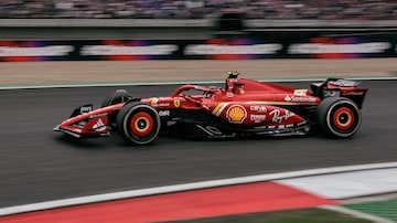 Carro de Carlos Sainz durante o GP da China de Fórmula 1.
. Foto: Alex Plavevski/EFE