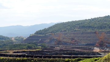 Vista da mina de Brucutu, da Vale, em São Gonçalo do Rio Abaixo (MG). Foto: Washington Alves/Reuters - 4/2/2019