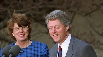 Em imagem de 1993, o então presidente Bill Clinton com a secretária de Justiça Janet Reno. Foto: AP Photo/Doug Mills, File