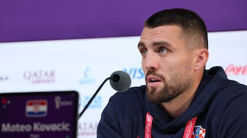 Croatia's midfielder Mateo Kovacic gives a press conference at the Qatar National Convention Center (QNCC) in Doha on December 16, 2022, on the eve of the Qatar 2022 World Cup third place football match between Croatia and Morocco. (Photo by JACK GUEZ / AFP). Foto: Jack Guez/AFP