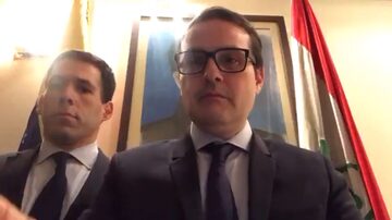 Embaixador da Venezuela no Iraque, Jonathan Velasco, se une ao grupo de funcionários do Estado que romperam com o governo de Nicolás Maduro. Foto: Twitter/ Reprodução