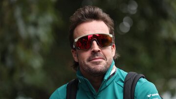 Fernando Alonso tem contrato com a Aston Martin até o fim de 2024.