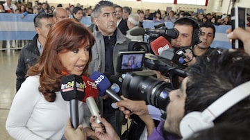 Após oito anos no poder, Cristina Kirchner afirma ter deixado um país 'normal'. Foto: Walter Diaz/AFP