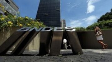 BNDES libera R$ 941,6 milhões para duas usinas da São Martinho