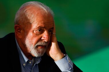 Lula está cada vez mais irritado com ministros e Planalto hoje é chamado de "ninho de cobras"