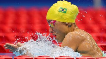 Maria Carolina Santiago vence prova dos 100m nado peito na Paralimpíada de Tóquio. Foto: Marko Djurica / Reuters