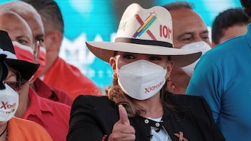 Xiomara Castro pode se tornar primeira mulher a comandar o país; aliança com ex-rival Salvador Nasrralla impulsionou pesquisas. Foto: REUTERS