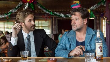 Ryan Gosling e Russell Crowe como March e Healy em 'Dois Caras Legais'. Foto: Reprodução