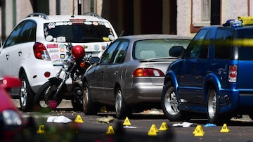 Evidências na cena do crime em Dayton. Foto: Tom Russo/EFE EPA
