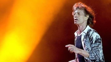 Uma nova biografia sobre a banda Rolling Stones disse que o vocalista Mick Jagger já se relacionou com Keith Richards e Mick Taylor. Foto: Claudio Peri/EFE