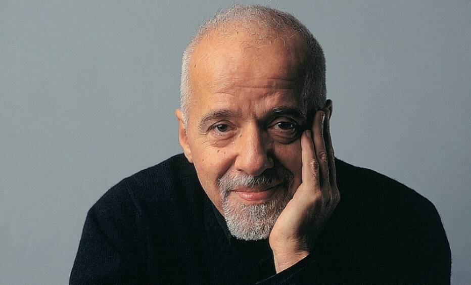 Paulo Coelho foi roteirista de primeiro filme de Magal