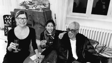O saxofonista Hal Singer com sua filhaStephanie e sua mulher, Arlette. Foto: Cortesia Arlette Singer