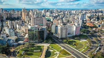 Vista aérea de Porto Alegre; nos próximos dias, Rio Grande do Sul terá onda de calor extremo. Foto: Prefeitura de Porto Alegre