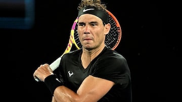 Rafael Nadal afirmou que Djokovic optou por não vacinar e, com isso, sabia das consequências. Foto: Mike Frey / AFP
