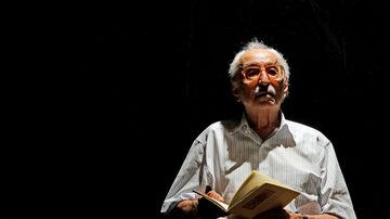 O poeta Manoel de Barros em sua casaem Campo Grande. Foto: Jonne Roriz/Estadão