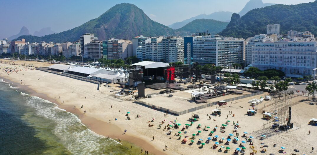 PKMAD - 29/04/2024 - MADONNA / RIO - Palco do show da cantora Madonna em Copacabana palace, zona sul do Rio de Janeiro.  FOTO : Pedro Kirilos/Estadão. Foto: Pedro Kirilos/Estadão 