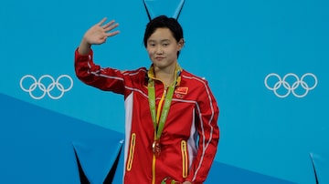 Ren Qian, medalhista de ouro na plataforma de 10m na Olimpíada do Rio. Foto: Wong Maye-E/AP