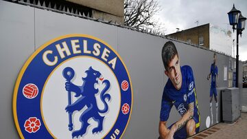 Roman Abramovich ignorou por anos tentativas de compra de seu Chelsea Football Club. Foto: Toy Melville/REUTERS