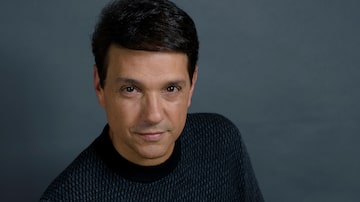 Actor Ralph Macchio poses for a portrait in New York on Oct. 4, 2022, to promote his memoir "Waxing On." (Photo by Christopher Smith/Invision/AP). Foto: Christopher Smith/Invision/AP