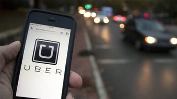 O Uber disse que suspendeu o condutor e colabora com investigações. Foto: AFP