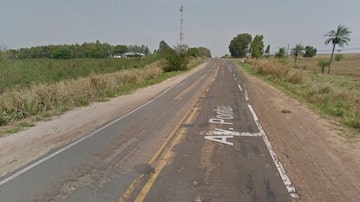 A droga foi apreendida na Rodovia Arlindo Bettio (SP-613), no acesso à cidade de Sandovalina. Foto: Reprodução Google Street View