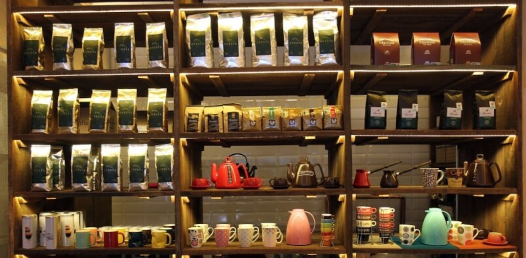Nova loja em Higienópolis vende acessórios e 15 tipos de cafés em grão. Foto: Werther Santana|Estadão