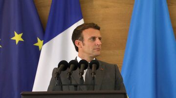 Macron admitiu responsabilidade da França em genocídio em Ruanda. Foto: Eugene Uwimana/EFE/EPA