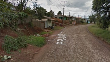 Colégio fica no município de Imbaú, no Paraná. Foto: Google Street View / Reprodução