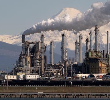 Vista geral da refinaria Marathon Petroleum's, sediada em Washington, Estados Unidos