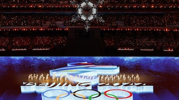 Ninho do Pássaro realiza a cerimônia de encerramento dos Jogos de Pequim, e China passa bastão para Itália, país que sediará a próxima Olimpíada em Inverno em Milão e Cortina D'Ampezzo. Foto: Susana Vera/Reuters