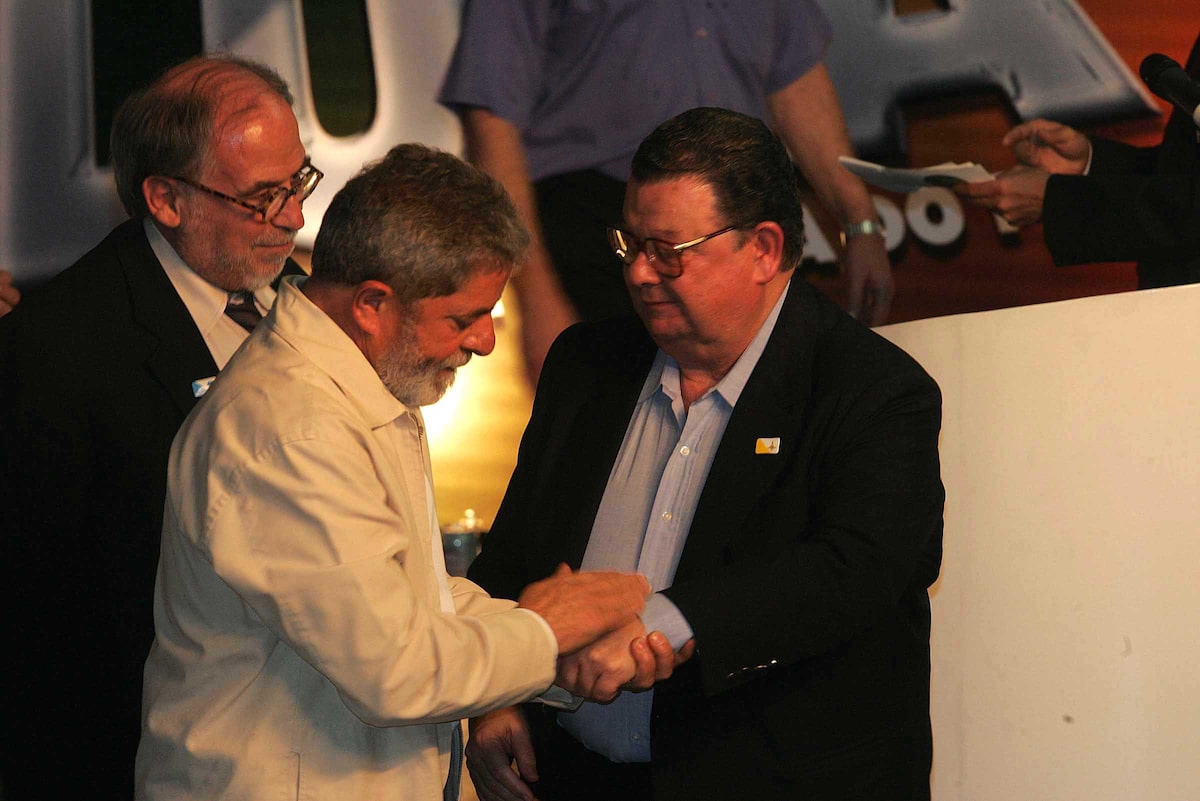 Lula e Delfim Netto em encontro em 2006, quando o petista concorria ao segundo mandato