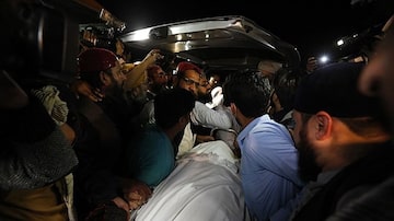 O corpo deMulá Sami ul-Haq foi encontrado com marcas de tiros e facadas. Foto: T. MUGHAL/EFE