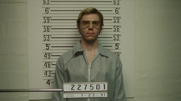 Evan Peters no papel de Jeffrey Dahmer na série 'Dahmer'. Foto: Netflix