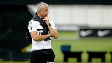 Ídolo como jogador, Sylvinho não teve vida longa como treinador no Corinthians. Foto: Rodrigo Coca/Ag. Corinthians