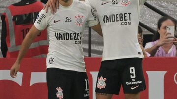 Romero e Yuri Alberto conduziram Corinthians à goleada sobre o paraguaio Nacional.