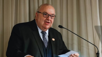 Rafael Greca (DEM), prefeito de Curitiba (PR) se reelegeu no primeiro turno. Foto: Presidência da República