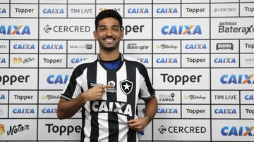 Alan Santos lamenta estreia sem brilho. Foto: Vitor Silva/SSPress/Botafogo
