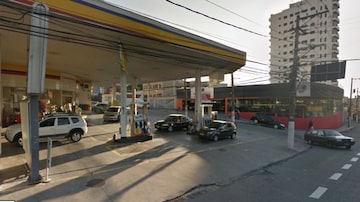 O crime ocorreu em um posto naAvenida dos Autonomistas, região central de Osasco. Foto: Reprodução Google Street View