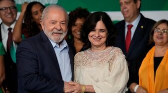 Lula anunciou Nísia Trindade como nova ministra da Saúde nesta quinta-feira, 22, em Brasília. Foto: AP/Eraldo Peres