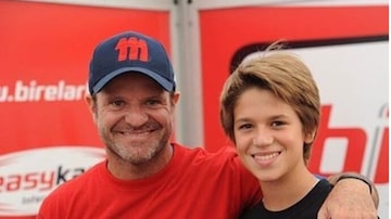 Rubens Barrichello ao lado do seu filho, Dudu. Foto: Reprodução/Instagram