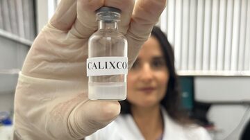 Calixcoca induz o sistema imune a produzir anticorpos que se ligam à cocaína na corrente sanguínea. Foto: Faculdade de Medicina da UFMG