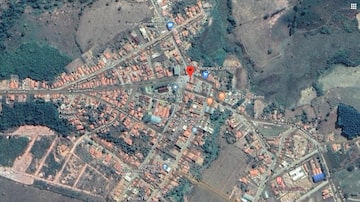 A cidade mineira de Aricanduva, no Vale do Jequitinhonha, tem cerca de 4 mil habitantes. Foto: Google Street View