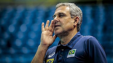Zé Roberto convoca as 12 jogadoras que defenderão o Brasil na Olimpíada de Tóquio. Foto: Divulgação/FIVB