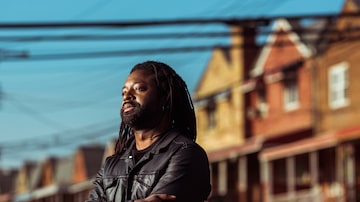O escritor jamaicano Marlon James. Foto: Bryan Derballa/The New York Times