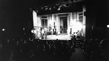 Espetáculo apresentado no TBC em 1982. Foto: SIDNEY CORRALLO/ESTADÃO