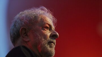 O ex-presidente Lula, que governou o País de 2003a 2010, está condenado e preso pela Operação Lava Jato desde 7 de abril em Curitiba. Foto: Lalo de Almeida/The New York Times 
