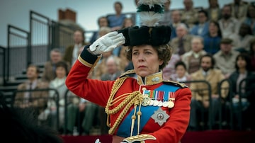 Olivia Colman em cena da quarta temporada de 'The Crown', da Netflix. Foto: Netflix/Divulgação